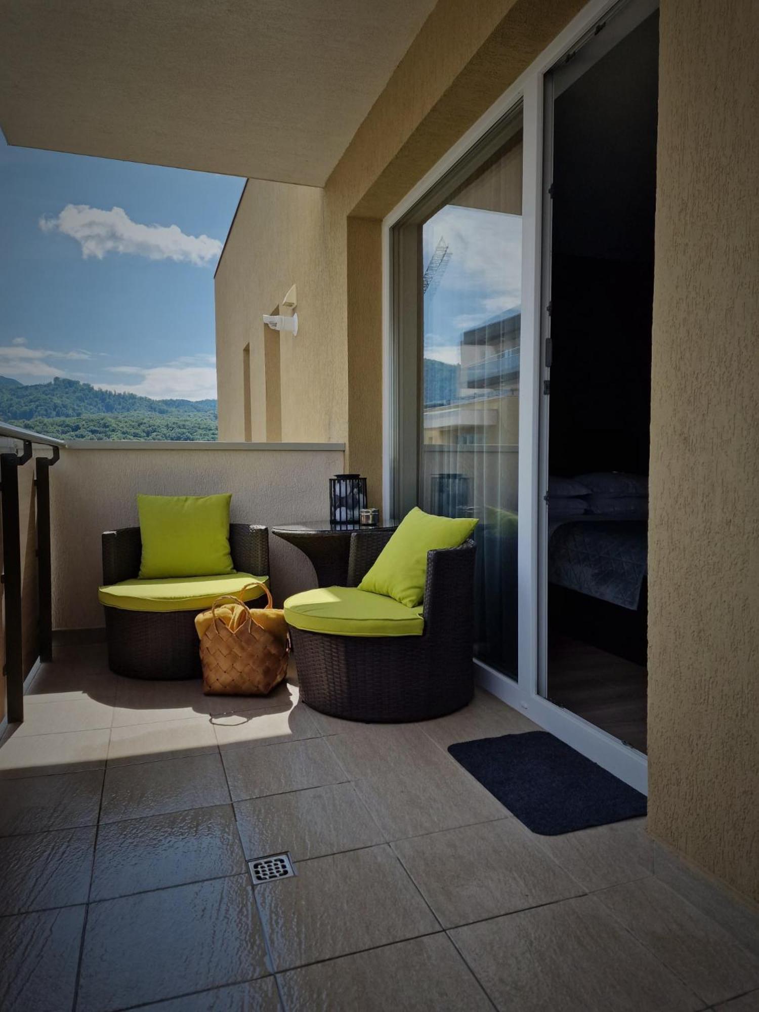 Ama By Melis Apartamento Braşov Exterior foto